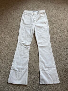 White High-Waist Flare Jeans